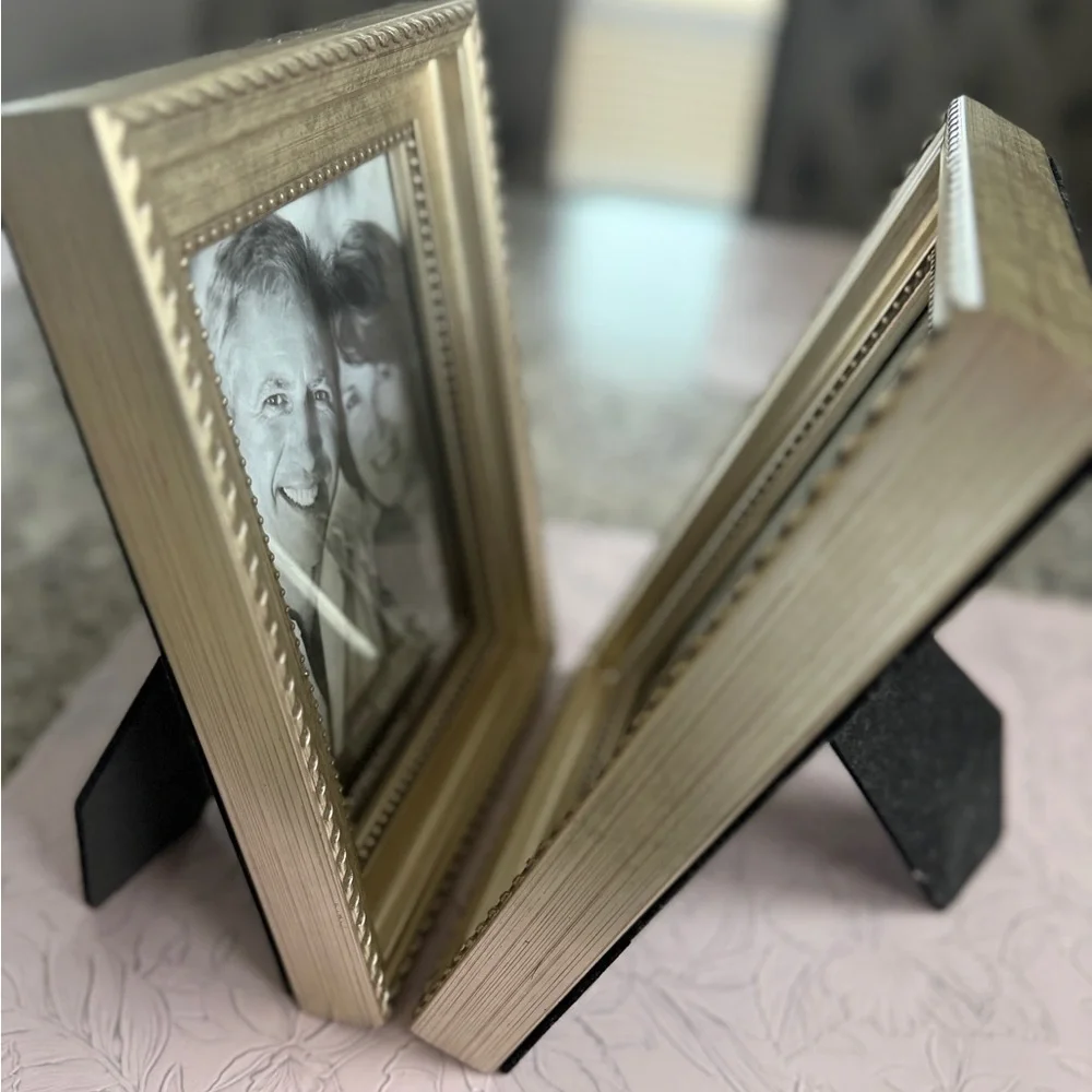 Studio Decor Expressions Set of Two Gold Detailed 5x7 Photo Frames